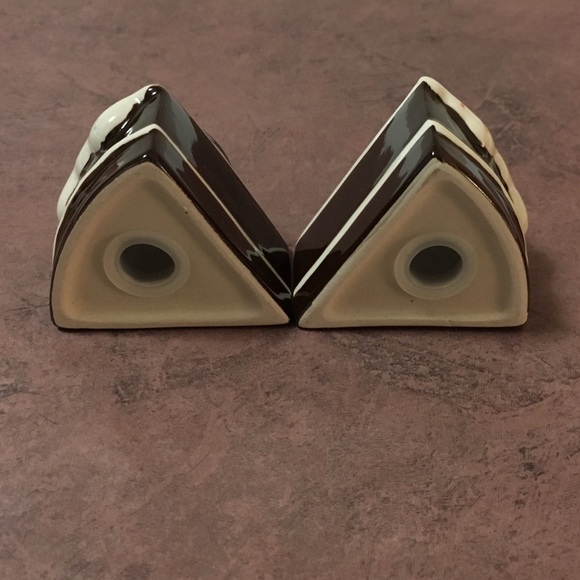 Cake Slice Salt Shakers - Picture 7 of 12